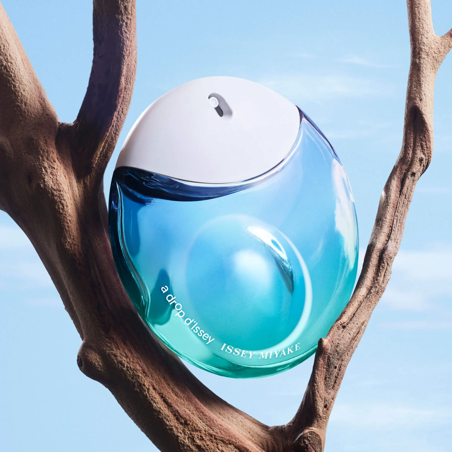 Issey Miyake A Drop D'Issey - 30ml 3 Issey Miyake A Drop D'Issey - 30ml – Image 3