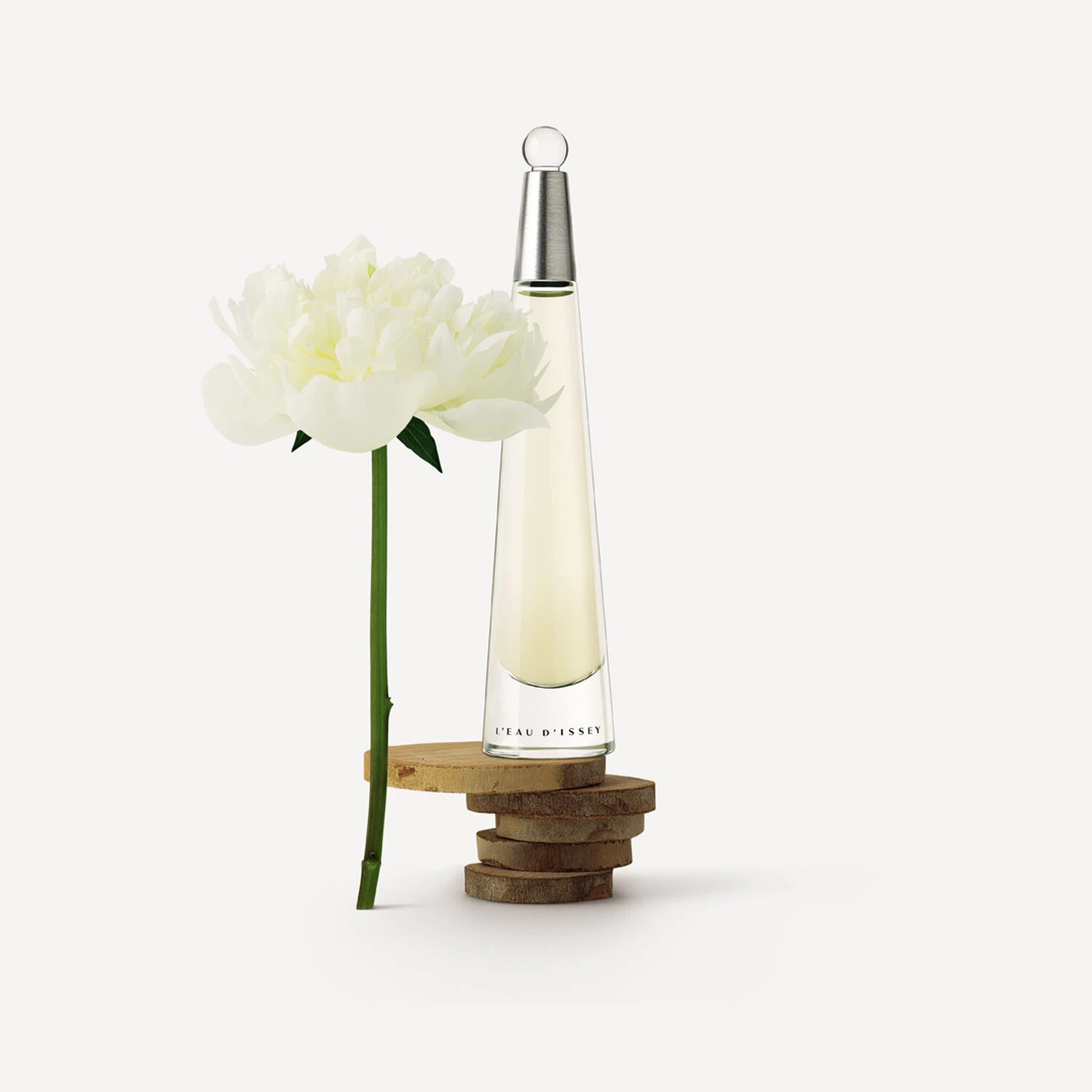 Issey Miyake L'Eau D'Issey - 25ml 4 Issey Miyake L'Eau D'Issey - 25ml – Image 4