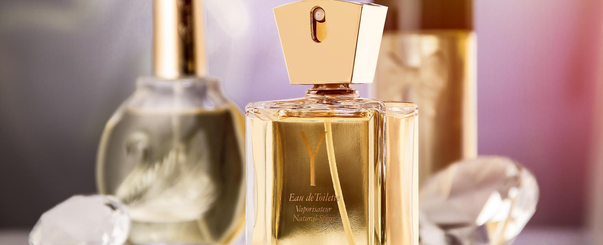 Magasin De Soins De Maquillage De Mode 1 Magasin De Soins De Maquillage De Mode -Magasin De Soins De Maquillage De Mode perfume 3640056 1920